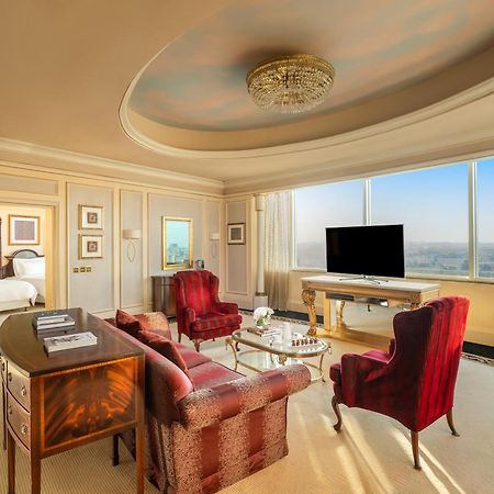 Moevenpick Hotel Al Khobar Exterior photo A suite at the Atlantis The Royal