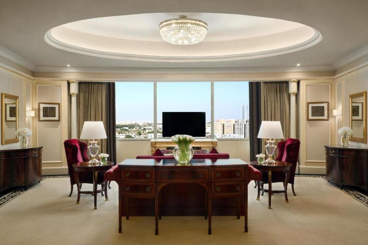 Moevenpick Hotel Al Khobar Exterior photo A suite at the Four Seasons Hotel, Paris