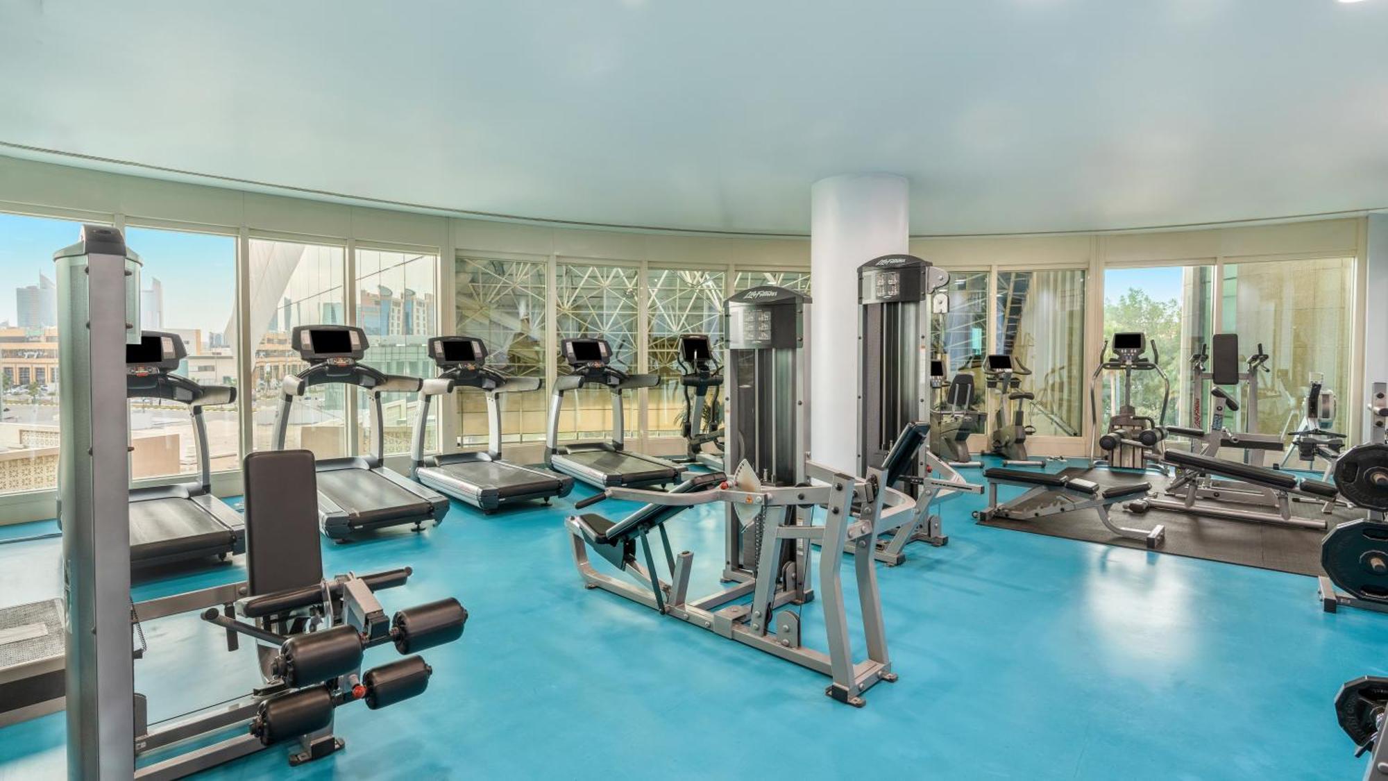 Moevenpick Hotel Al Khobar Exterior photo The gym at the hotel