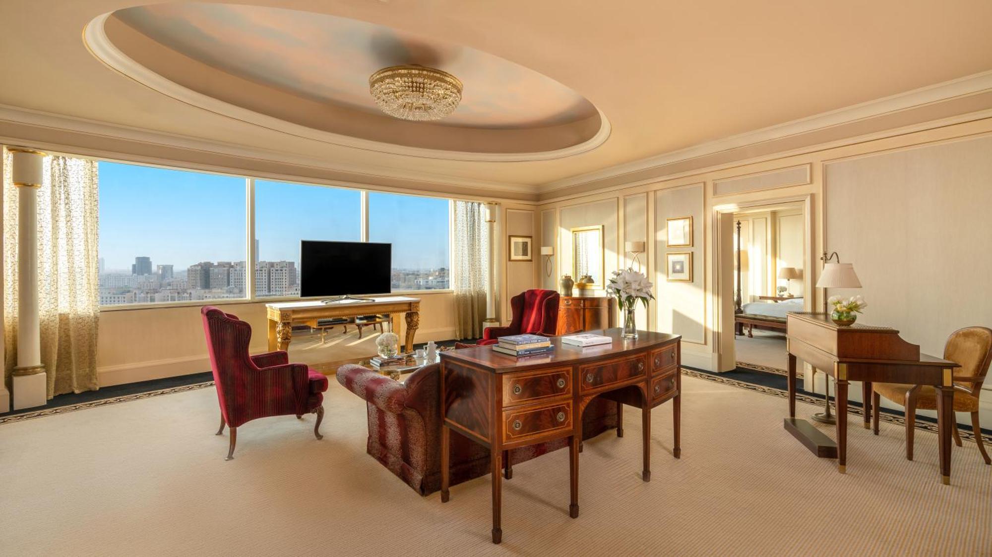 Moevenpick Hotel Al Khobar Exterior photo Presidential Suite